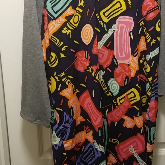 Lularoe size 2xl Candy Randy - Picture 2 of 2